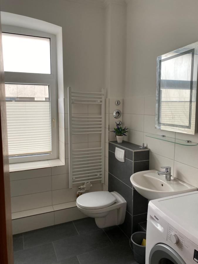 Ferienwohnung Am Schlossparkcenter شفيرين المظهر الخارجي الصورة