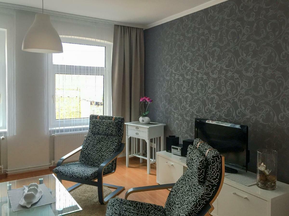 Ferienwohnung Am Schlossparkcenter شفيرين المظهر الخارجي الصورة